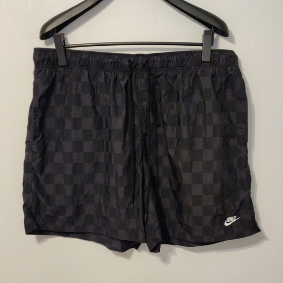 Nike Dark Checkered Athletic Shorts - Picture 1 of 10